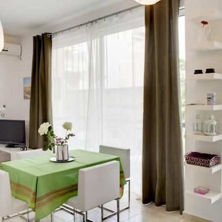 Thelma'S Apartment Athena Bagian luar foto