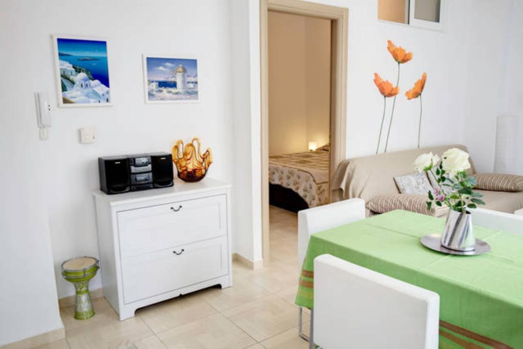 Thelma'S Apartment Athena Bagian luar foto