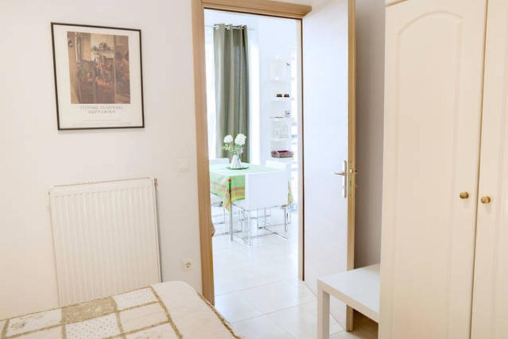 Thelma'S Apartment Athena Bagian luar foto